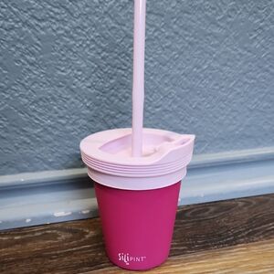 NWOT RETIRED Silipint 8 oz Kids Straw Tumbler Pink Dragonfruit Dahlia